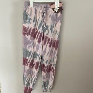 Knox Rose Tie Dye print sweatpants size small